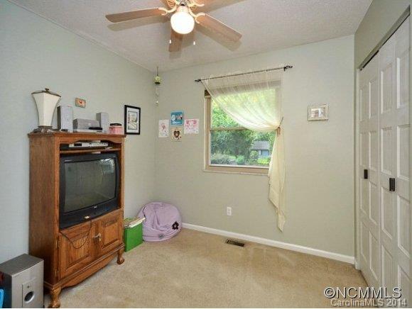 23 E Sunrise Court Fletcher NC 28732