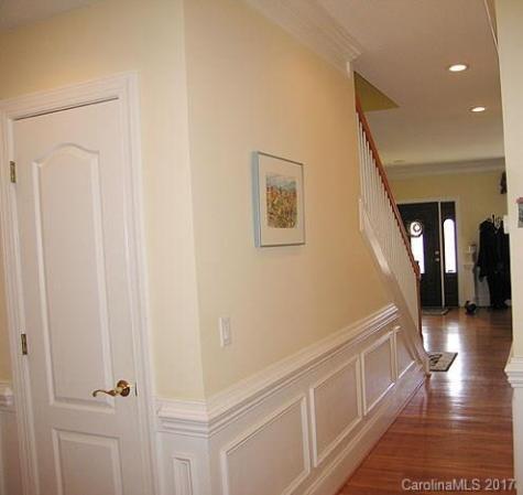 107 Willow Oak Drive Asheville NC 28805