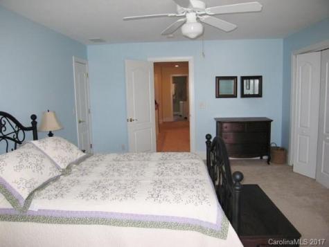 107 Willow Oak Drive Asheville NC 28805