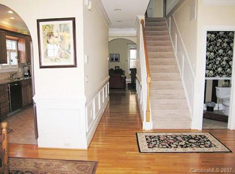 107 Willow Oak Drive Asheville NC 28805