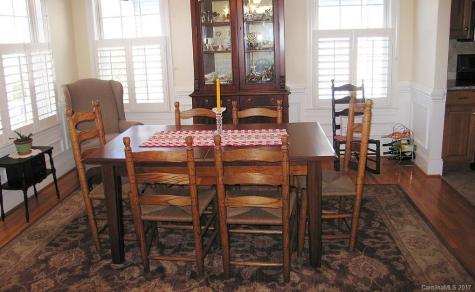 107 Willow Oak Drive Asheville NC 28805