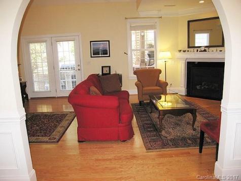 107 Willow Oak Drive Asheville NC 28805