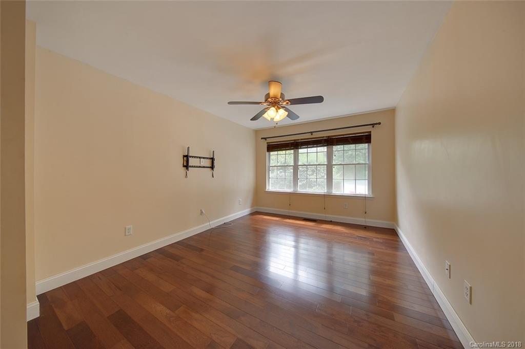 49 Farm Lane Mills River NC 28759