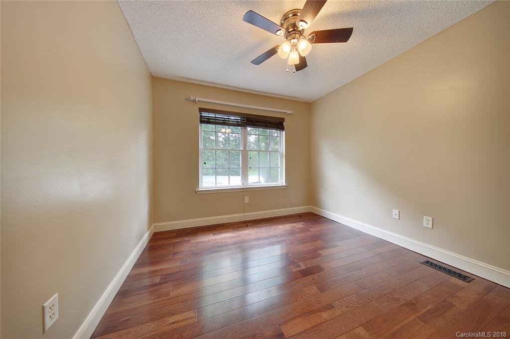 49 Farm Lane Mills River NC 28759