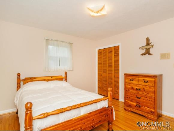 151 Rowland Road Swannanoa NC 28778