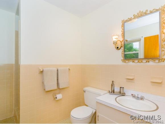 151 Rowland Road Swannanoa NC 28778