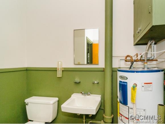 151 Rowland Road Swannanoa NC 28778