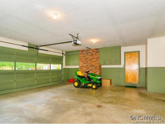151 Rowland Road Swannanoa NC 28778
