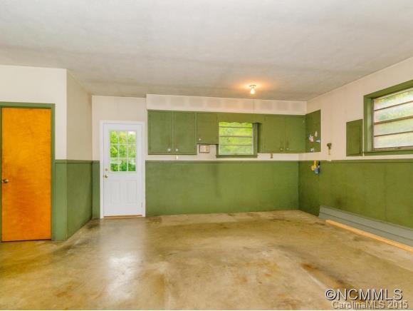 151 Rowland Road Swannanoa NC 28778