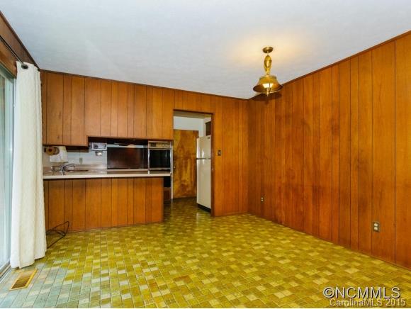 151 Rowland Road Swannanoa NC 28778
