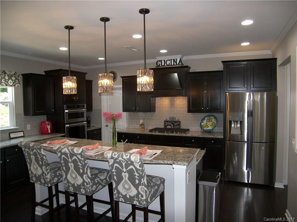 127 Glade Valley Avenue Mooresville NC 28117