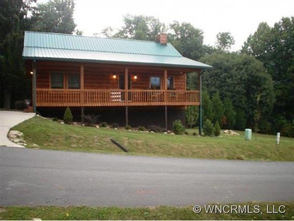 507 Panoramic Loop Maggie Valley NC 28751