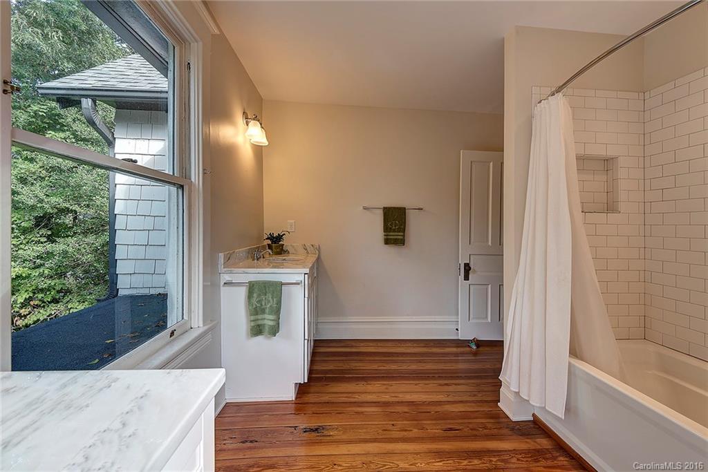 101 Cumberland Avenue Asheville NC 28801