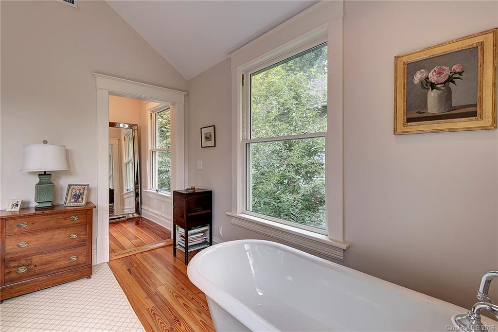 101 Cumberland Avenue Asheville NC 28801
