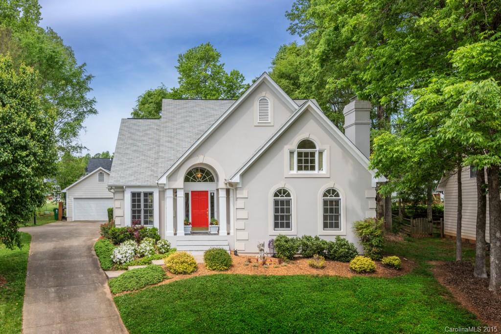 9142 Brocklehurst Lane Charlotte NC 28215