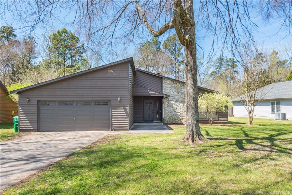 6827 Stillmeadow Drive Charlotte NC 28277