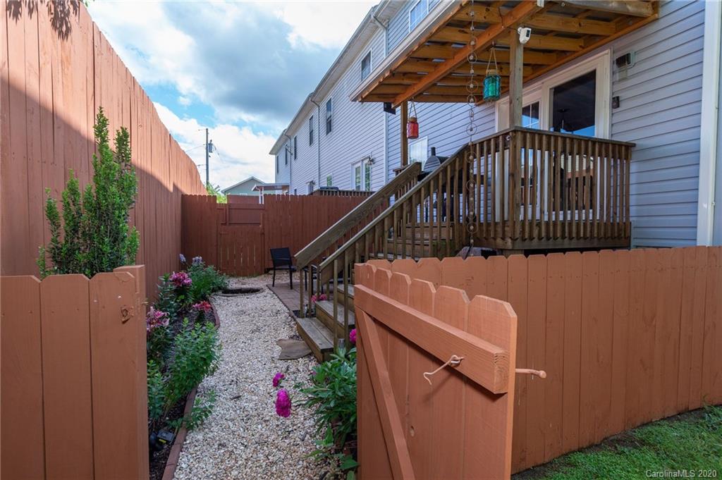 67 Nancy Street Asheville NC 28806