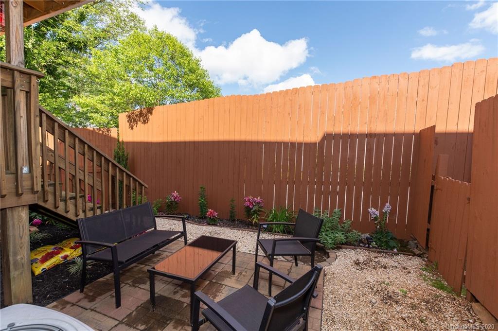 67 Nancy Street Asheville NC 28806