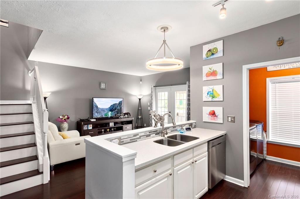 67 Nancy Street Asheville NC 28806