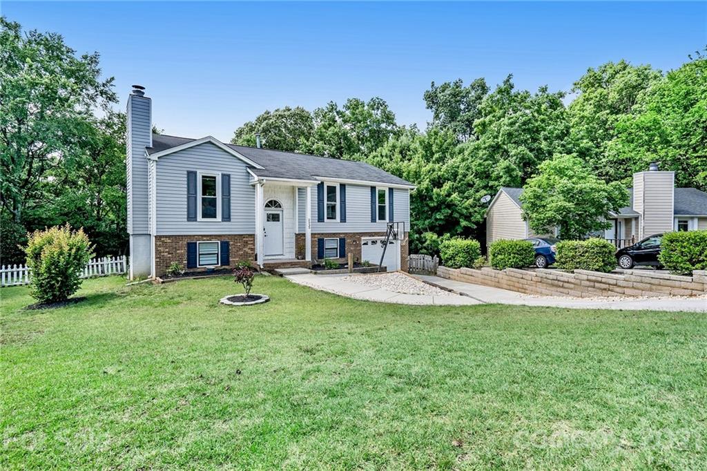 2935 Drakes Crossing Drive Charlotte NC 28262