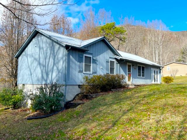 34 Locust Street Black Mountain NC 28711