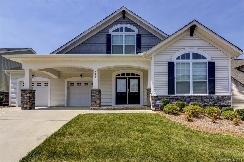 9810 Skybluff Circle Huntersville NC 28078