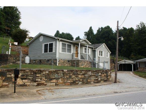 306 Mountain Page Road Saluda NC 28773