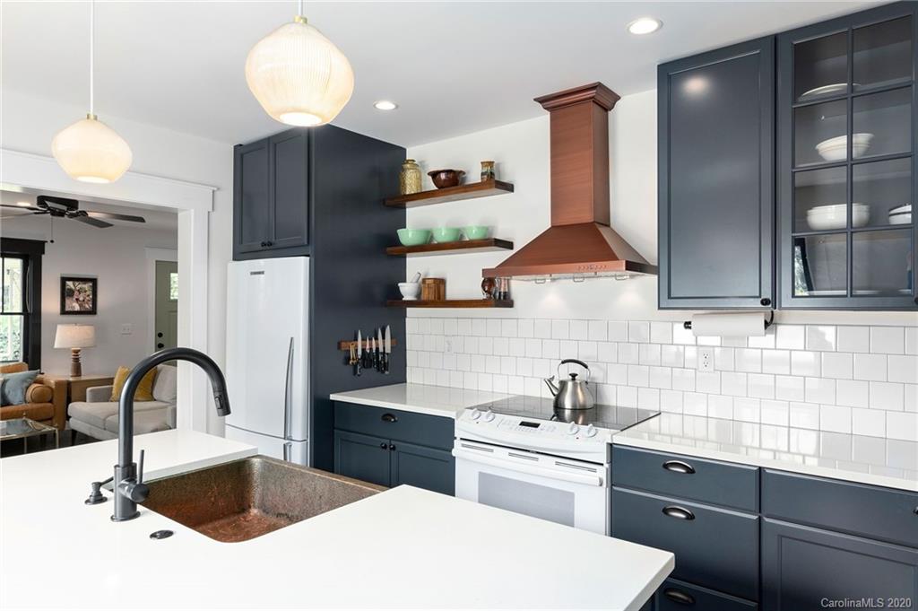 571 Caribou Road Asheville NC 28803