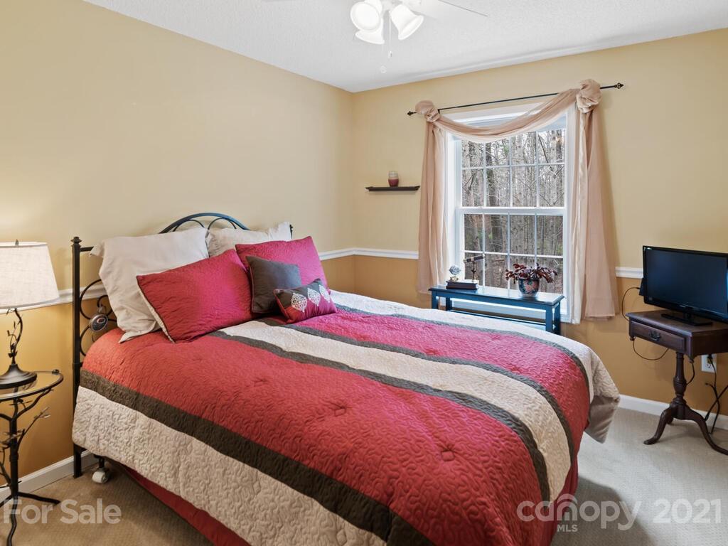 71 Captains Drive Candler NC 28715