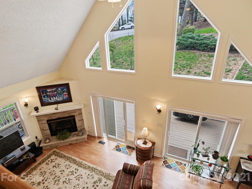 71 Captains Drive Candler NC 28715