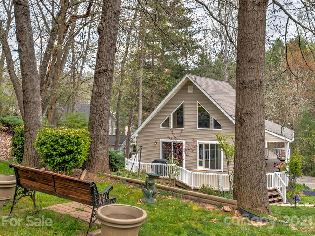 71 Captains Drive Candler NC 28715
