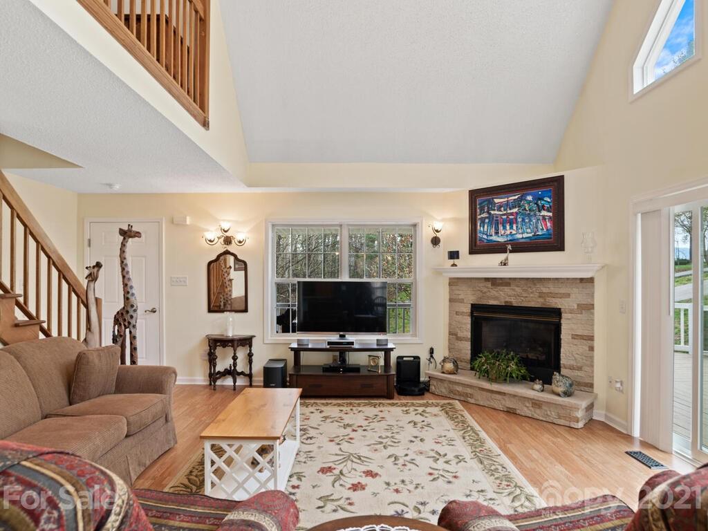 71 Captains Drive Candler NC 28715