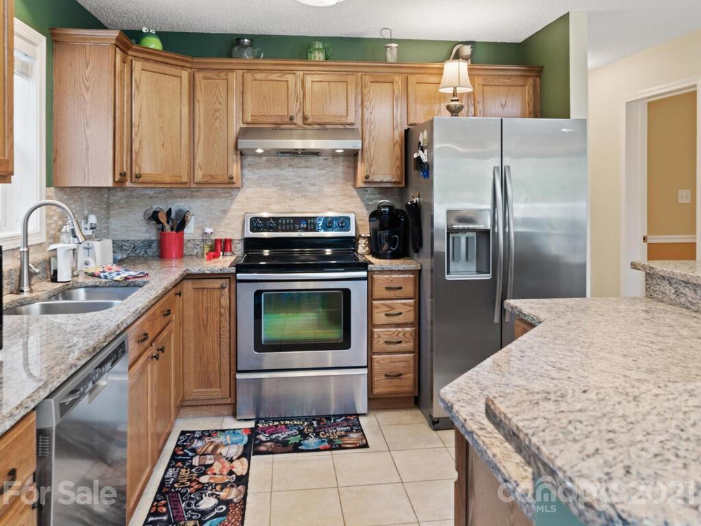 71 Captains Drive Candler NC 28715