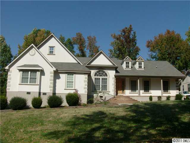 6027 Queensborough Court Charlotte NC 28216