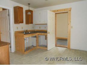 253 Sandy Bottom Road Marshall NC 28753