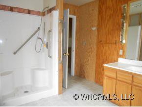 253 Sandy Bottom Road Marshall NC 28753
