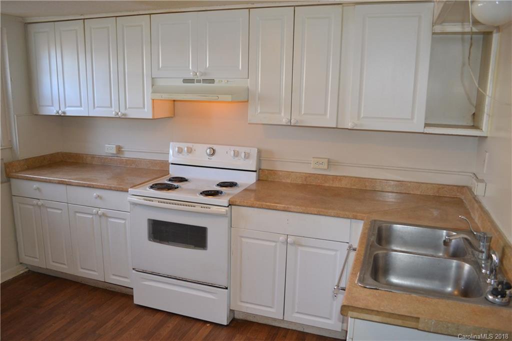 83 Argyle Lane Asheville NC 28806