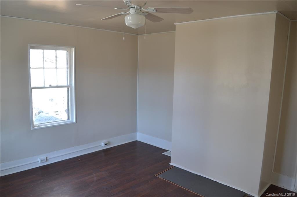 83 Argyle Lane Asheville NC 28806