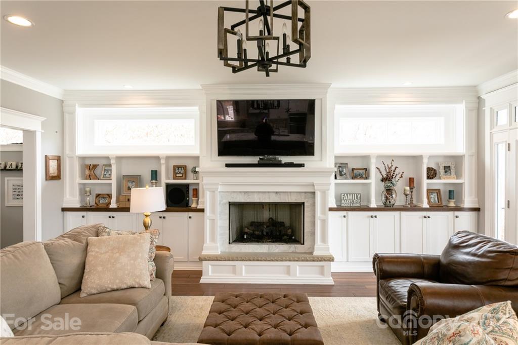 4 Mayfield Road Asheville NC 28804