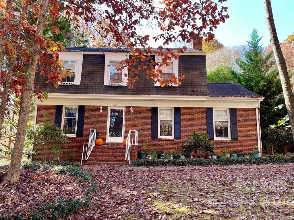 1216 Longbrook Drive Charlotte NC 28270