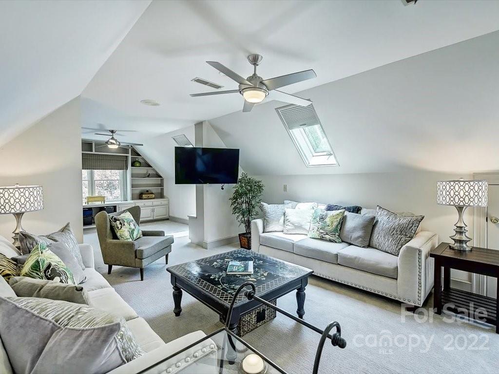 4018 Carnoustie Lane Charlotte NC 28210