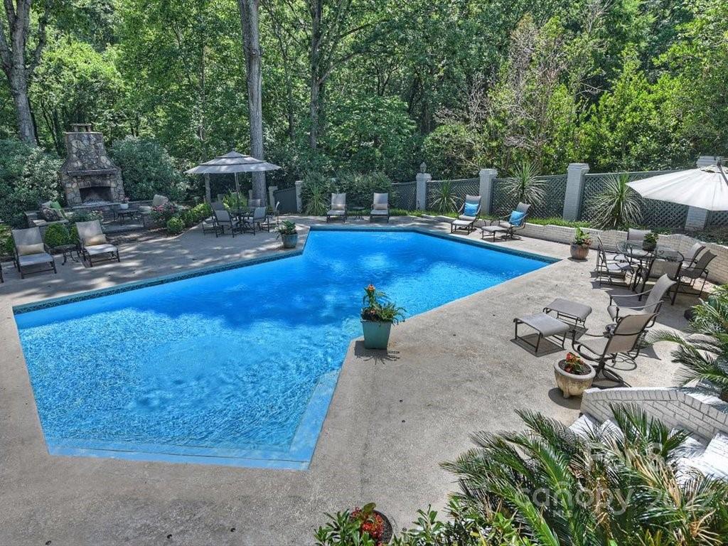 4018 Carnoustie Lane Charlotte NC 28210