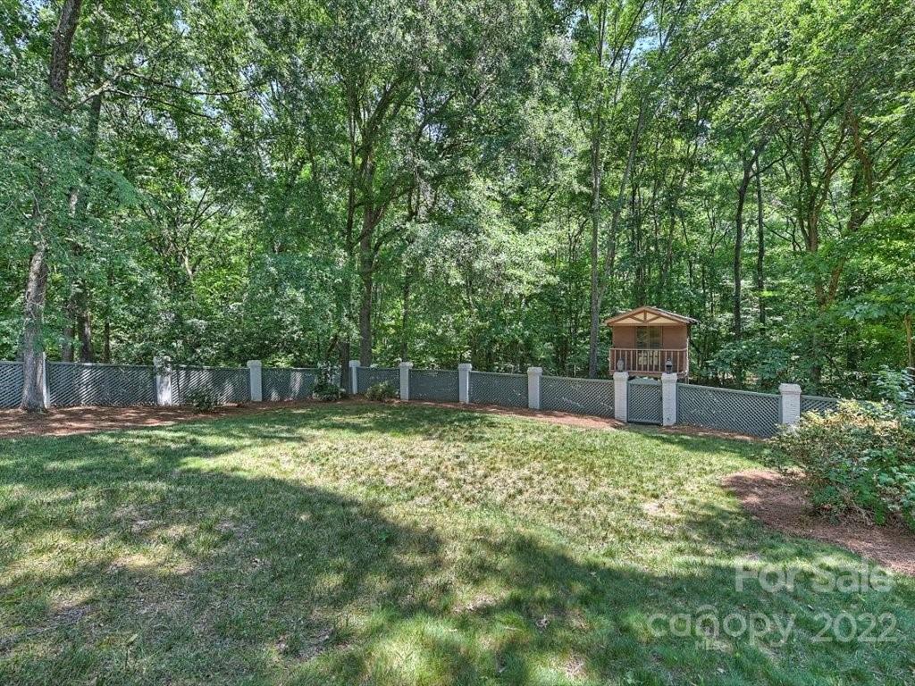 4018 Carnoustie Lane Charlotte NC 28210