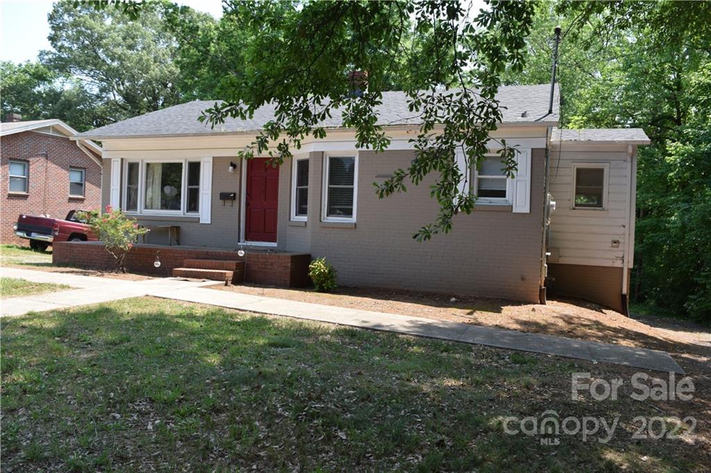 948 4th Street Drive NW Hickory NC 28601