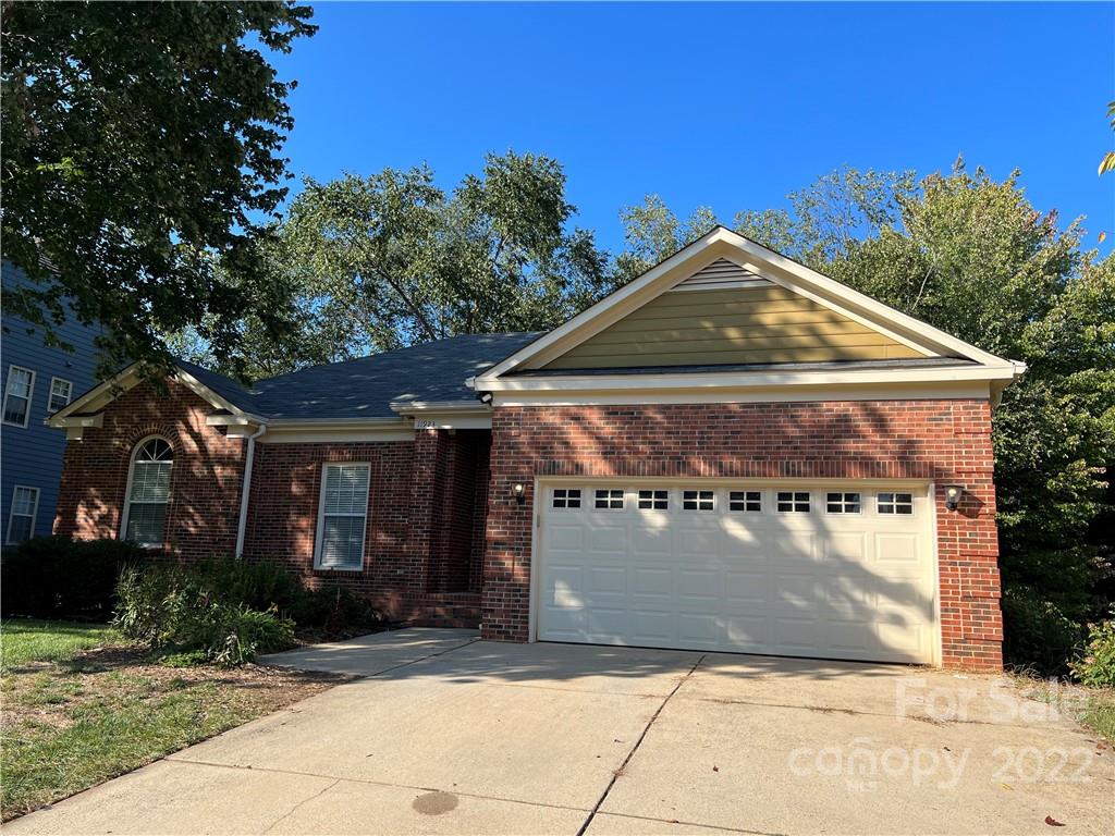 11923 Harris Pointe Drive Charlotte NC 28269