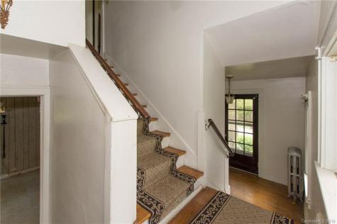 154 Tacoma Circle Asheville NC 28801
