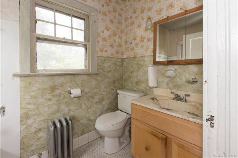 154 Tacoma Circle Asheville NC 28801