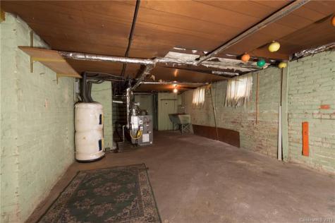 154 Tacoma Circle Asheville NC 28801