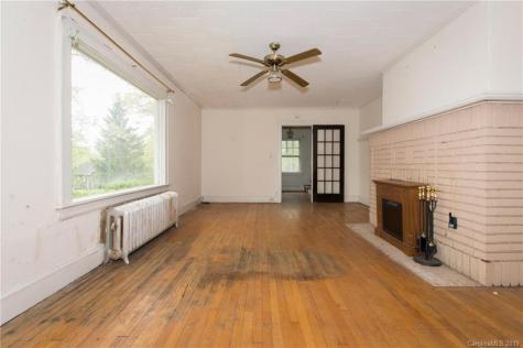 154 Tacoma Circle Asheville NC 28801