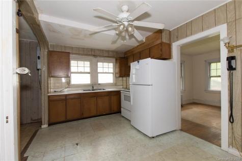 154 Tacoma Circle Asheville NC 28801